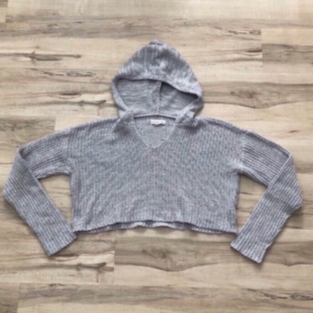 Aeropostale Gray Cropped Hoodie Sweater
